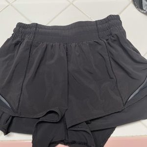 Lululemon Hotty hots